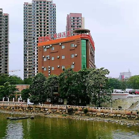 7Days Premium Dongguan Houjie Exhibition Center Shatian Branch Bagian luar foto